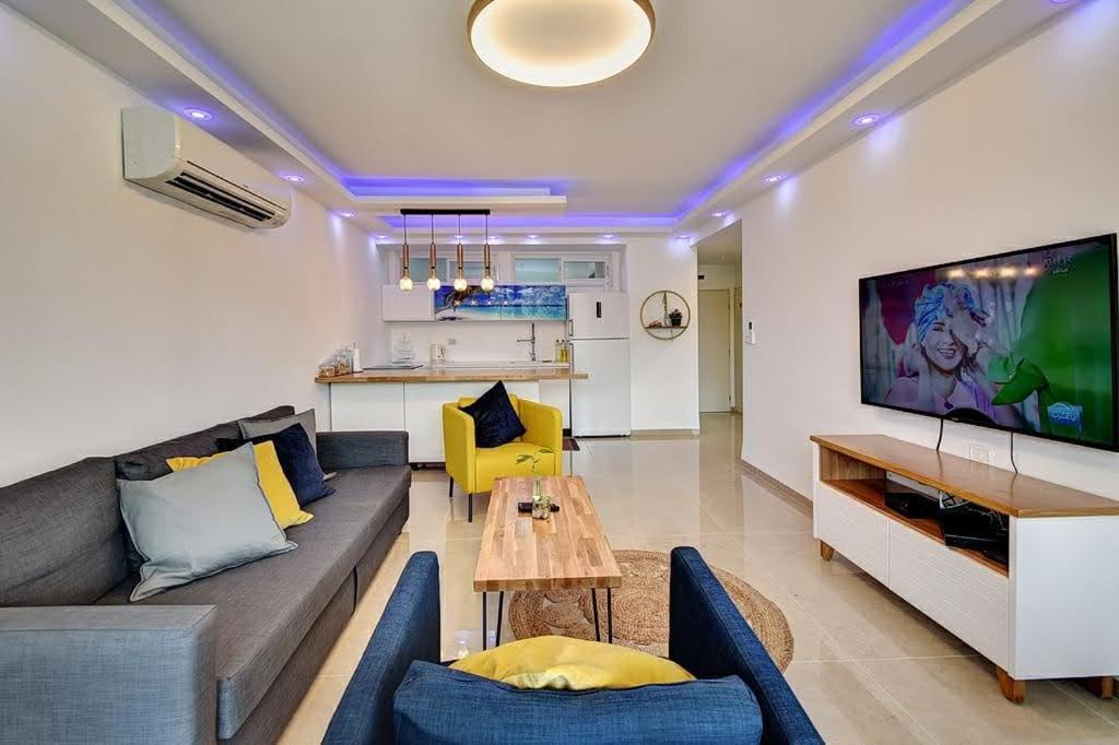 Apartamento Achziv Sea & Sun Gesher HaZiv Exterior foto